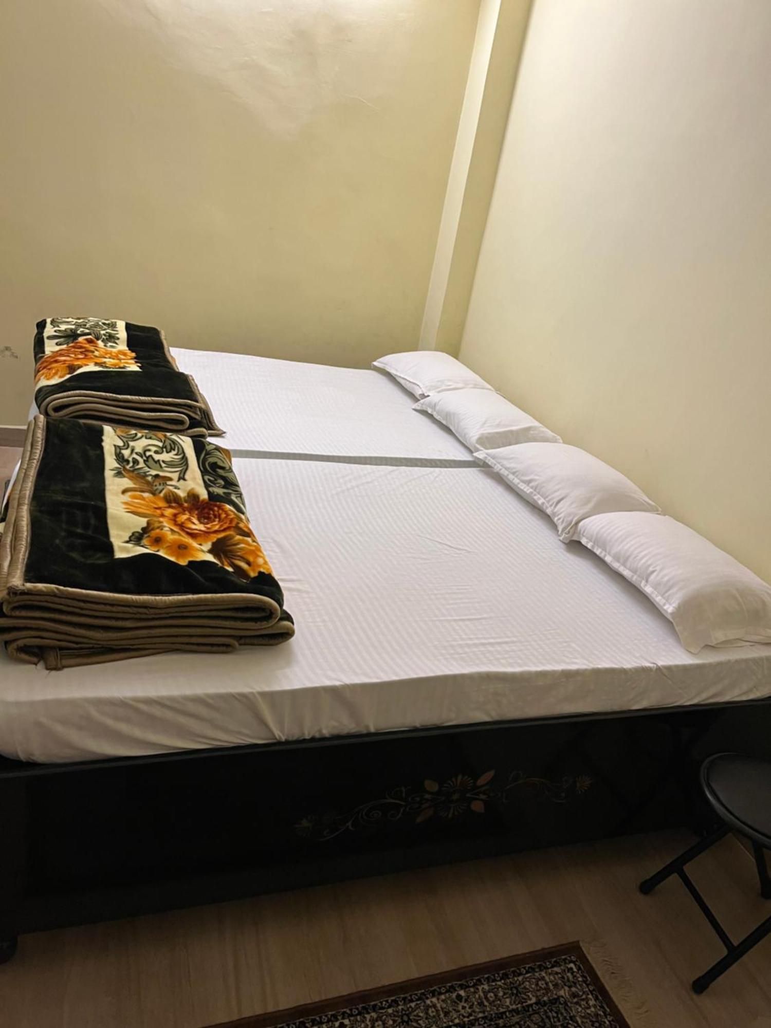 Incredible Banaras Inn Varanasi Eksteriør bilde