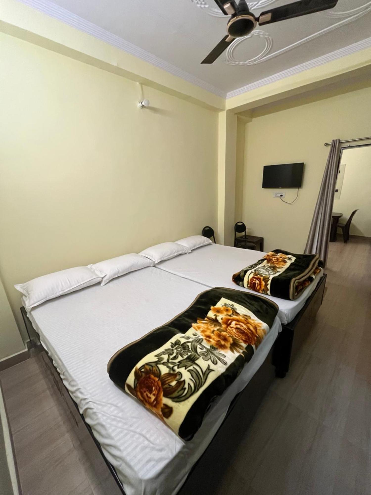 Incredible Banaras Inn Varanasi Eksteriør bilde