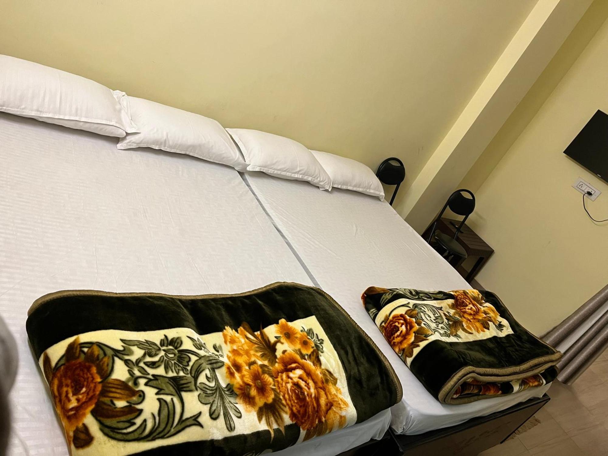 Incredible Banaras Inn Varanasi Eksteriør bilde