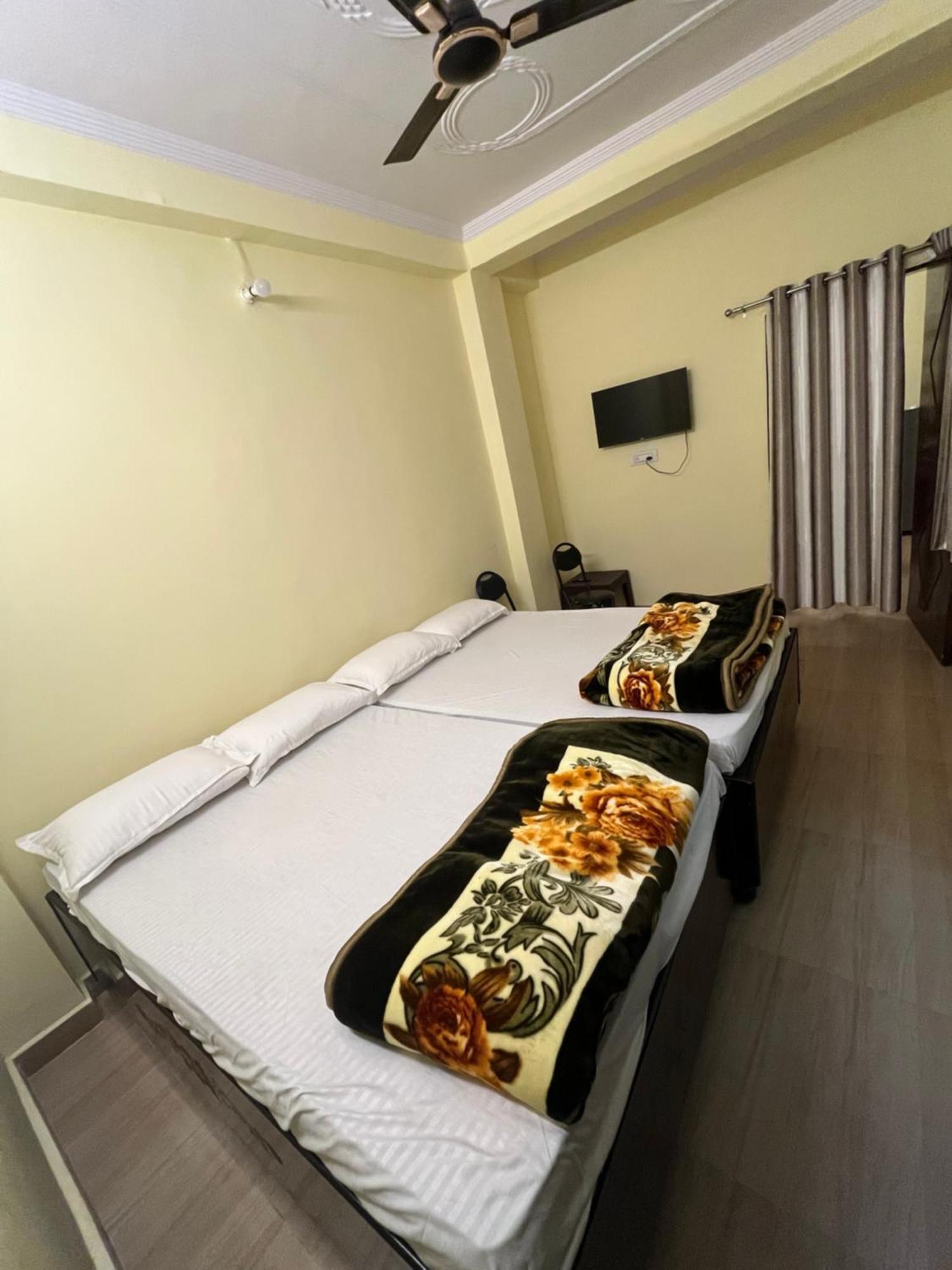 Incredible Banaras Inn Varanasi Eksteriør bilde